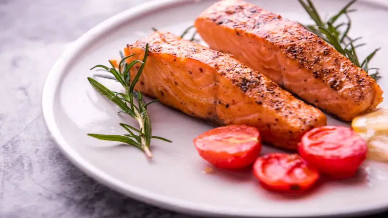 Eat More Fish and Seafood: 7 Health Benefits You Should Know